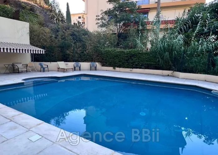 Grand Studio Nice Terrasse Et Piscine