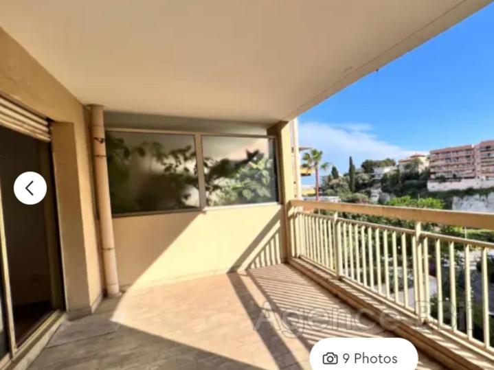 Grand Studio Terrasse Et Piscine Apartment *
